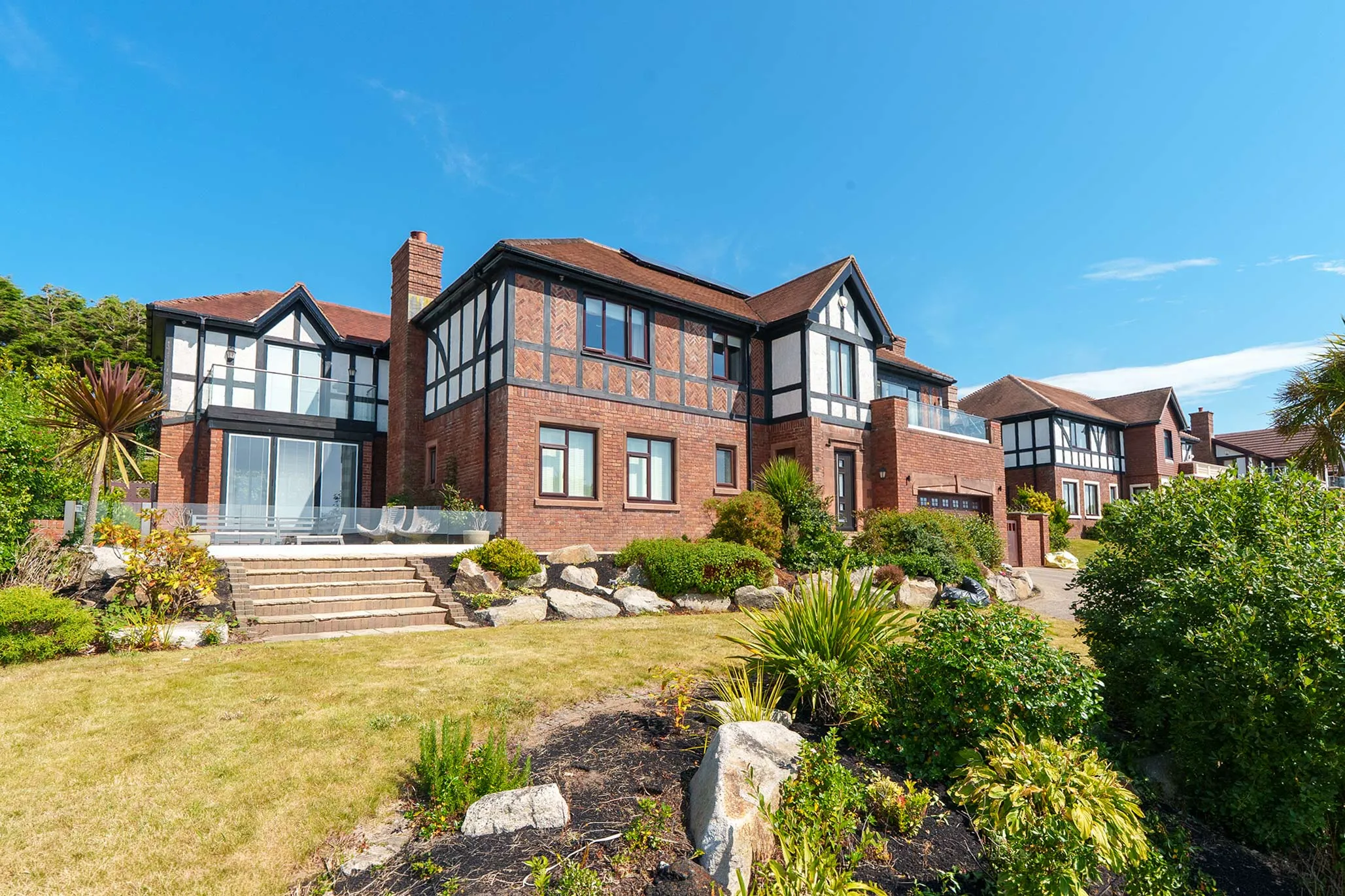 21 Manor Park, Onchan. - Photo 1 of 5