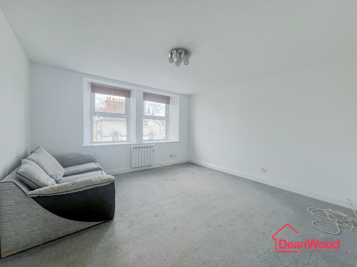 Apartment 3, 7 Demesne Road, Douglas, Isle Of Man. - Photo 5 of 16