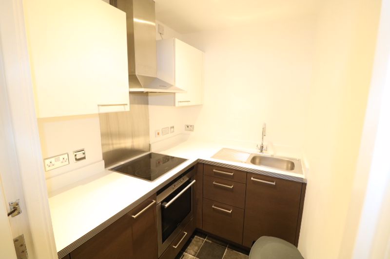 Central Promenade, Douglas IM2 4JL. - Photo 5 of 20