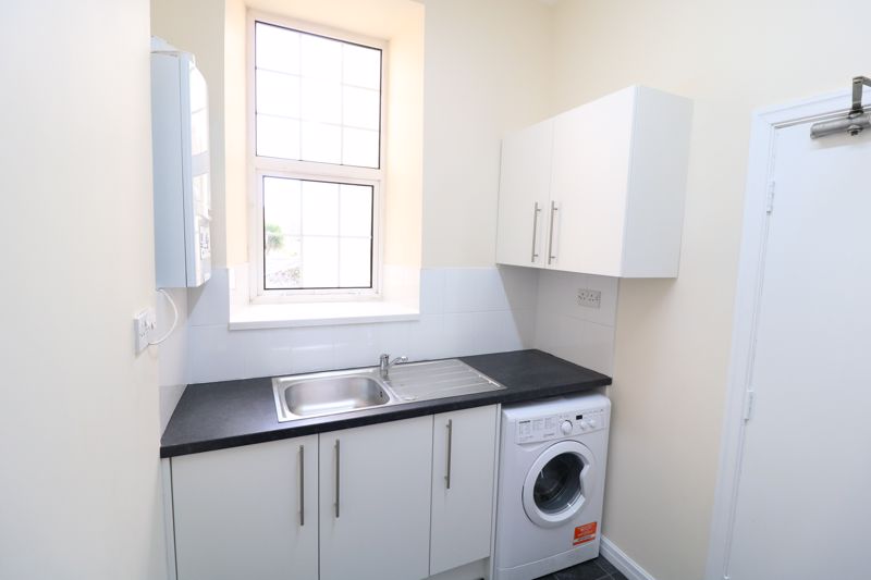 8 Princes Road, Douglas IM2 4HG. - Photo 4 of 11