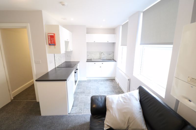 Clifton Terrace, Douglas IM2 3HX. - Photo 4 of 12