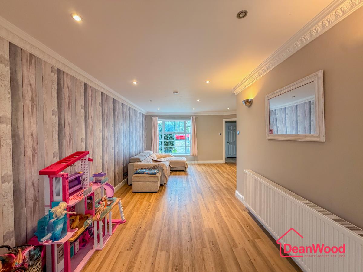 31 Cedar Walk, Hightonwood Hill, Douglas. - Photo 5 of 20