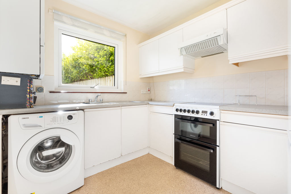 118 Magher Breekyn, Ponyfields, Port Erin IM9 6DE. — Photo 3 of 14