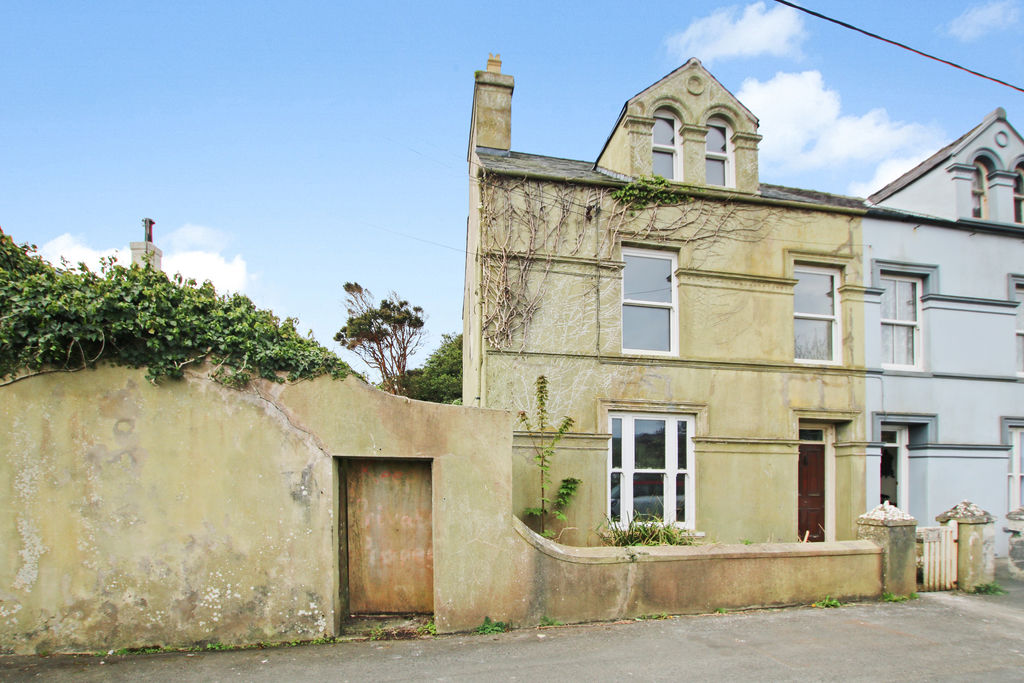 Pondicherry, St Marys Road, Port Erin IM9 6JL. — Photo 1 of 15