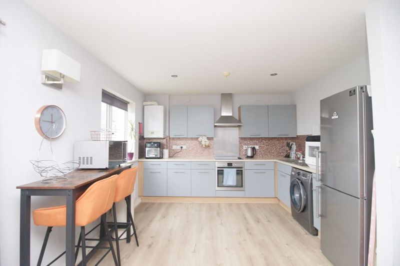 34 Ballacottier Meadow, Douglas IM2 2QX. — Photo 2 of 13