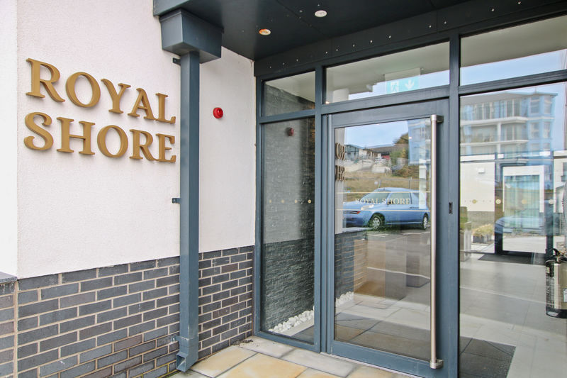 2 Royal Shore, The Promenade, Port Erin IM9 6PT. — Photo 2 of 3