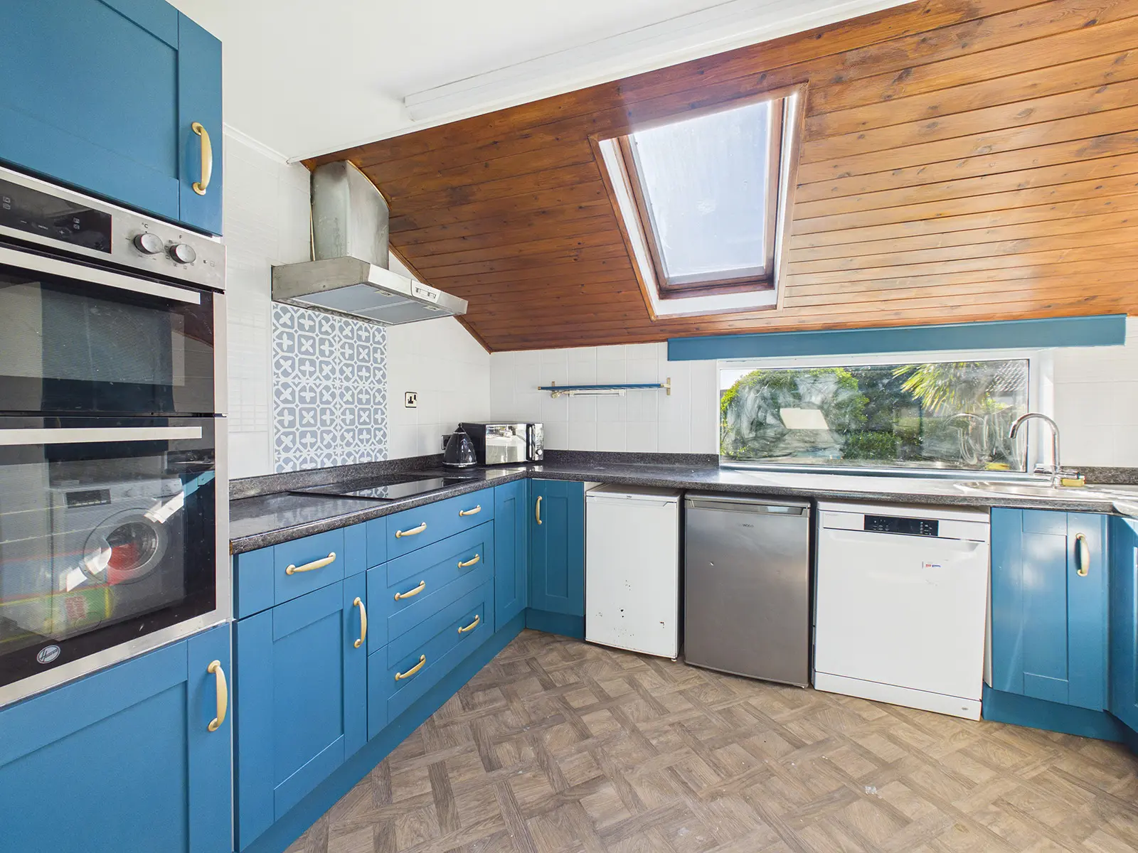 Clybane Bride Road, Ramsey, Isle Of Man, Isle Of Man, IM8 3LB. — Photo 4 of 24