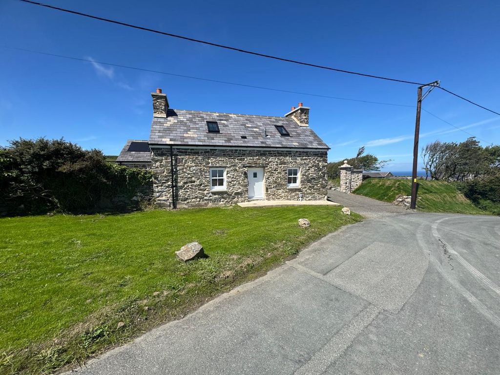 Balnahowe Road, Port Erin IM9 6JF. — Photo 1 of 28