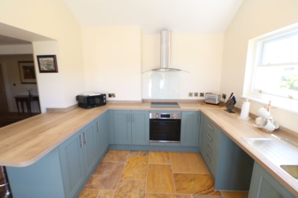 Balnahowe Road, Port Erin IM9 6JF. — Photo 5 of 28