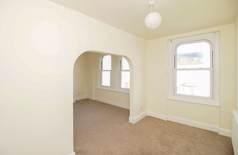 Flat 3, 57 Bucks Road, Douglas IM1 3EE. — Photo 4 of 14