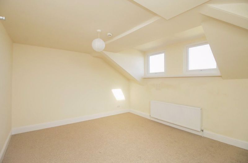 Flat 4, 57 Bucks Road, Douglas IM1 3EE. — Photo 3 of 15