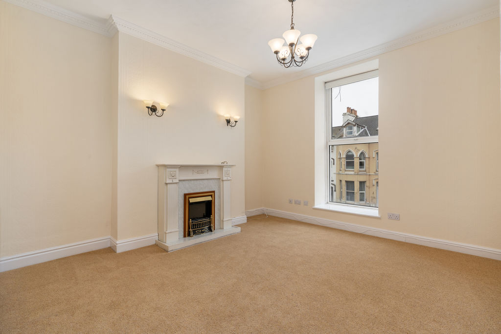 Flat 2, 11 Windsor Road, Douglas IM1 3LD. — Photo 3 of 14