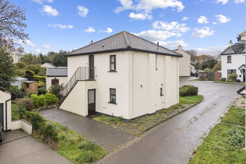 Flat 7B Balleigh Park, Ramsey IM8 3NL. — Photo 1 of 14