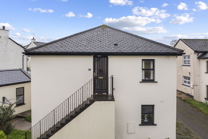 Flat 7B Balleigh Park, Ramsey IM8 3NL. — Photo 2 of 14