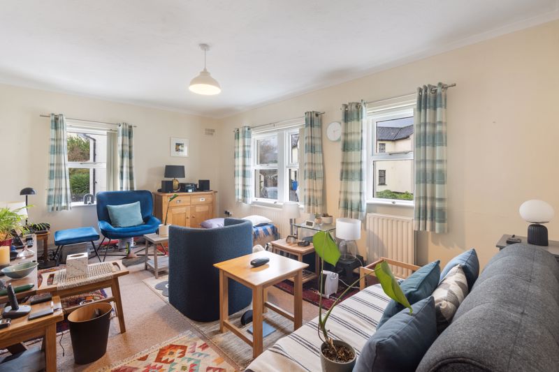 Flat 7B Balleigh Park, Ramsey IM8 3NL. — Photo 5 of 14