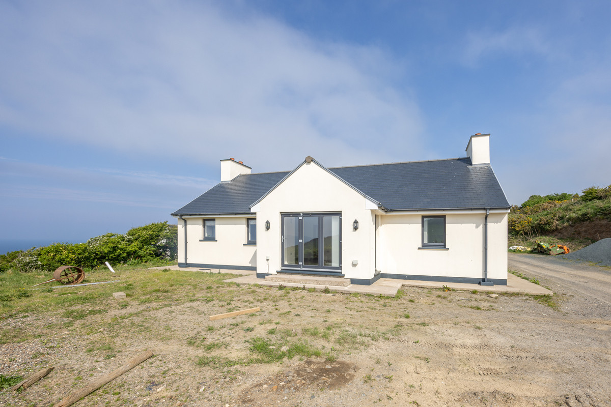 Lhagg Road, Isle Of Man, IM5 3, Colby. — Photo 1 of 13