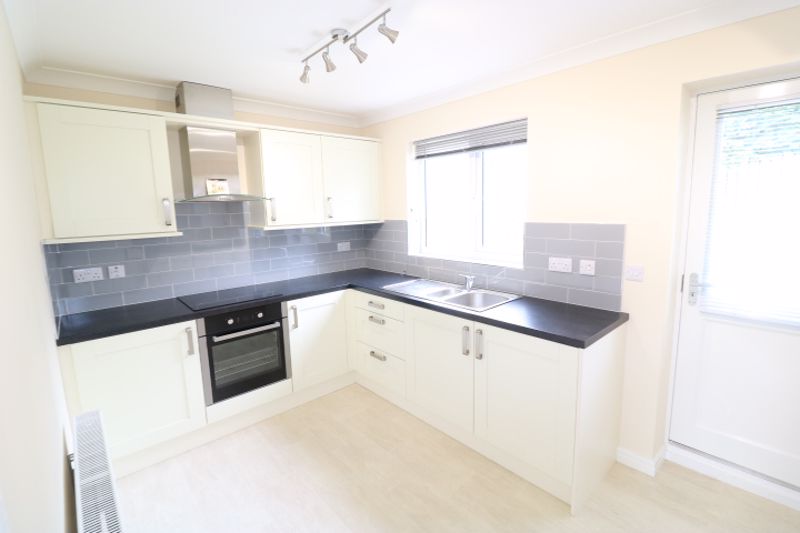 Chaffinch Close, Douglas IM2 1QP. — Photo 3 of 21