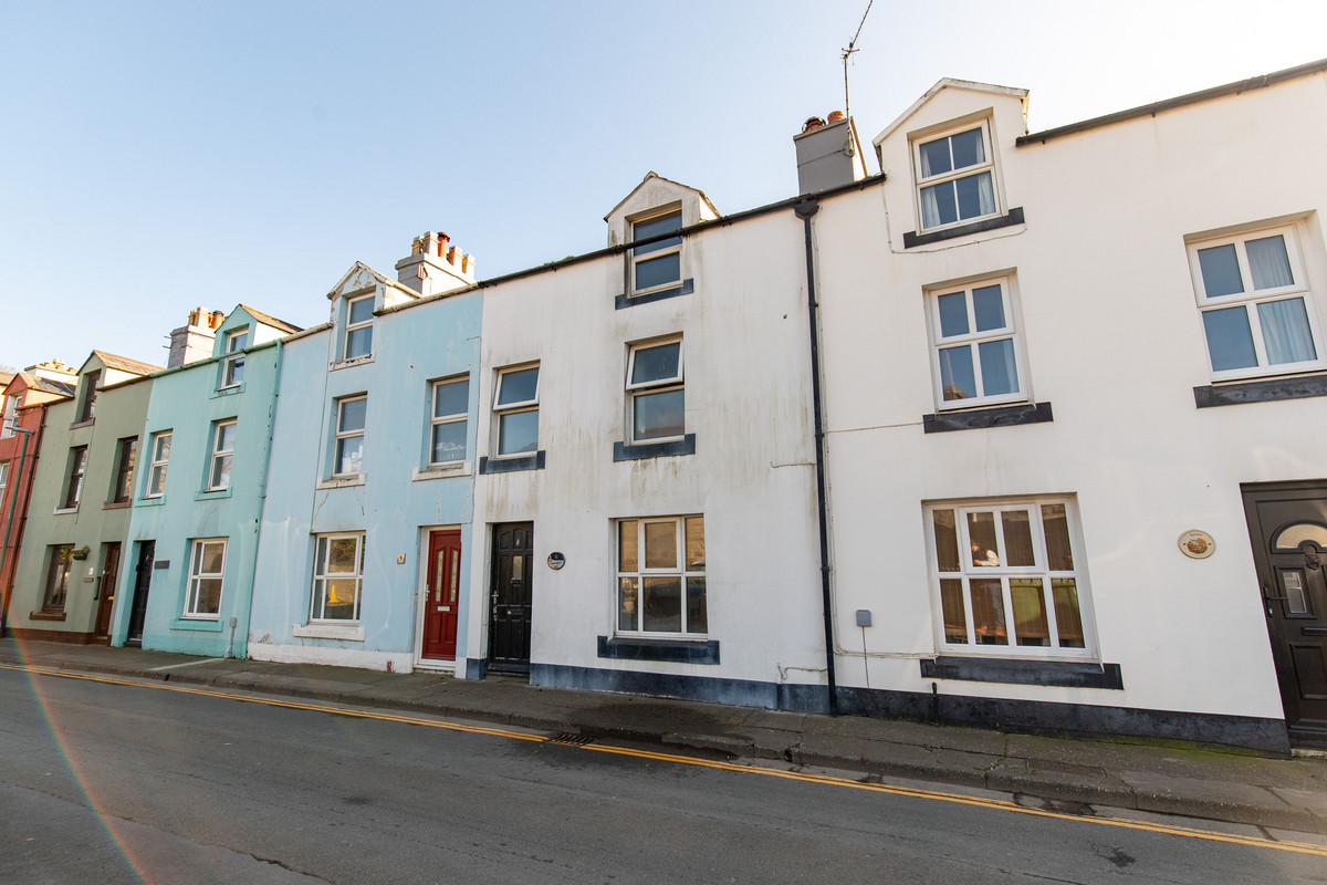 Milner Terrace, Isle Of Man, IM9 1, Castletown. — Photo 1 of 19