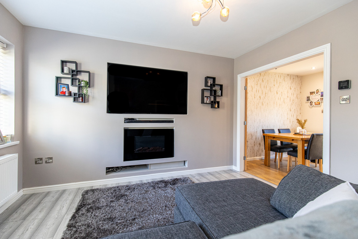Lakeside Road, Isle Of Man, IM2 7, Onchan. — Photo 4 of 28
