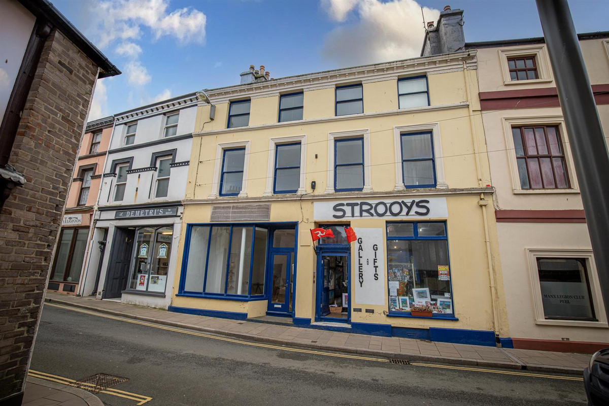 Douglas Street, Isle Of Man, IM5 1, Douglas. — Photo 1 of 32