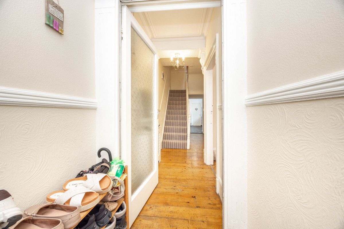 Derby Road, Isle Of Man, IM2 3, Douglas. — Photo 2 of 24
