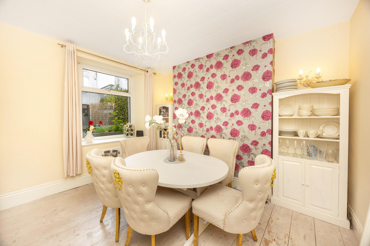 Derby Road, Isle Of Man, IM2 3, Douglas. — Photo 5 of 24