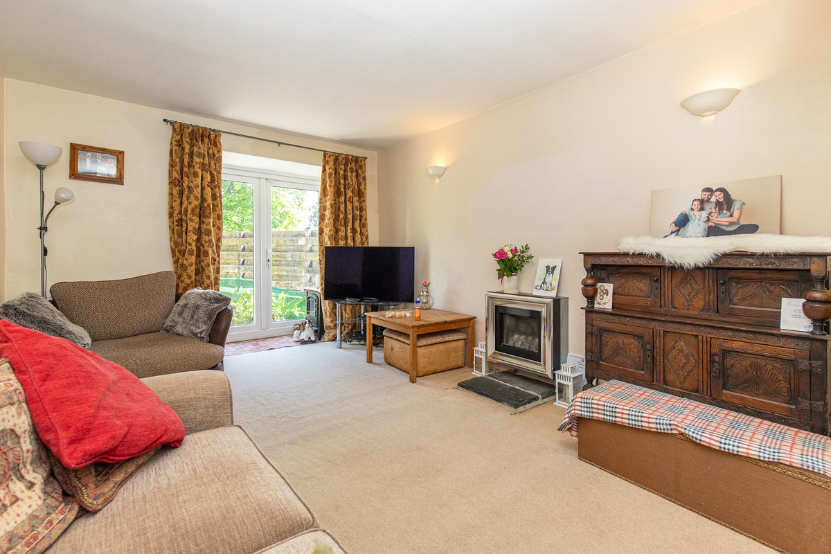 Bayrauyr Road, St Marks, Isle Of Man, IM9 3, Santon. — Photo 4 of 49