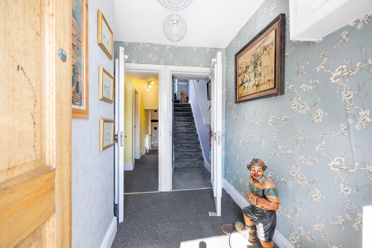 Castle Street, Isle Of Man, IM5 1, Peel. — Photo 3 of 28