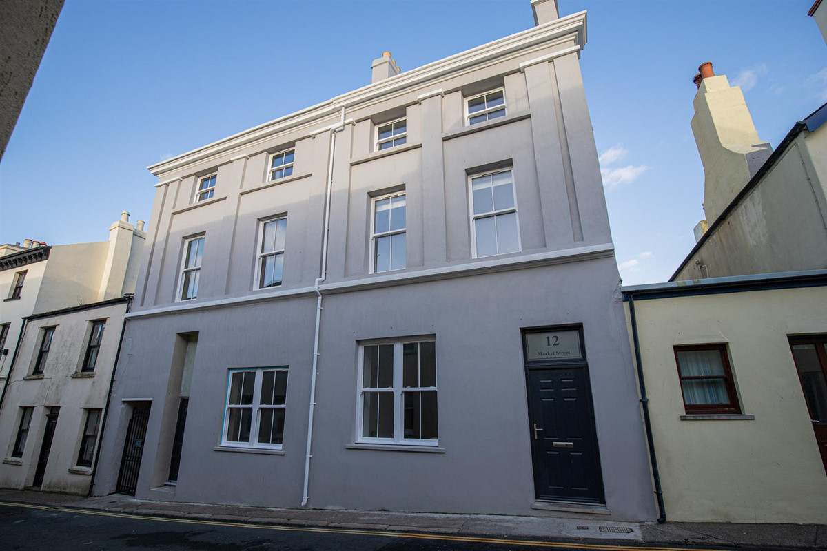 Market Street, Isle Of Man, IM5 1, Peel. — Photo 1 of 15