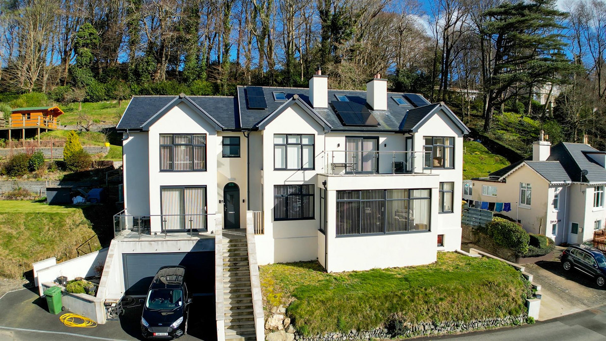 Ramsey Road, Isle Of Man, IM4 7, Ramsey. — Photo 1 of 50