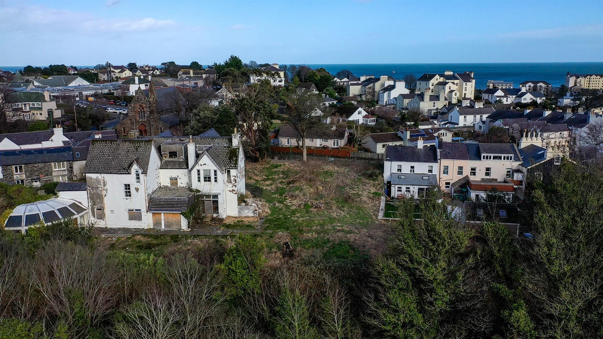 Bowring Road, Isle Of Man, IM8 3, Ramsey. — Photo 4 of 10