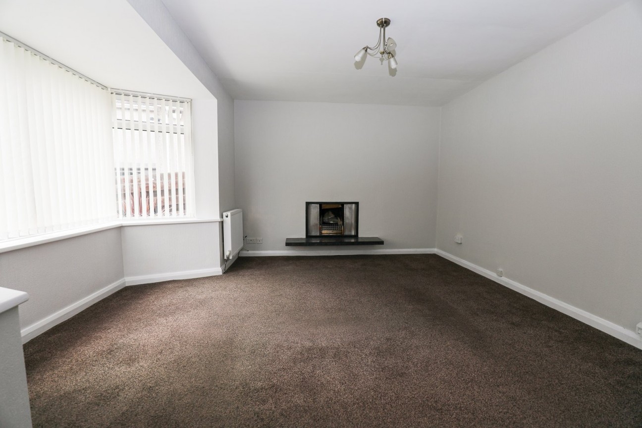 40, Mount View Road, Onchan, IM3 4BT. — Photo 5 of 20