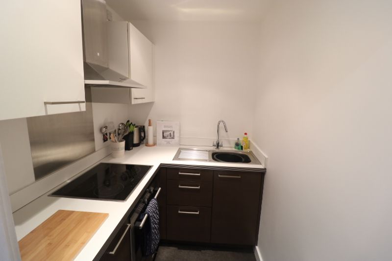Spectrum Apartments, Central Promenade, Douglas IM2 4JL. — Photo 5 of 14