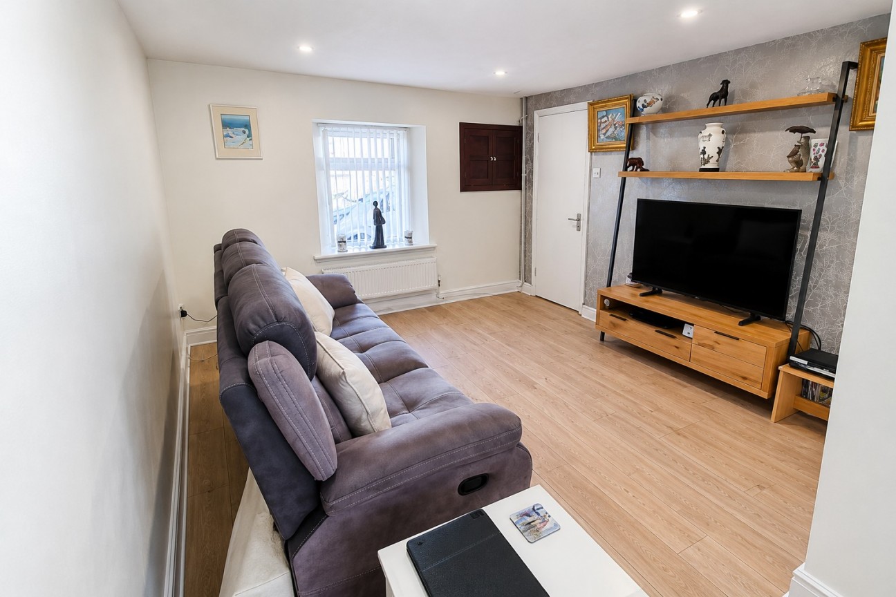 110, Malew Street, Castletown, IM9 1LT. — Photo 3 of 17