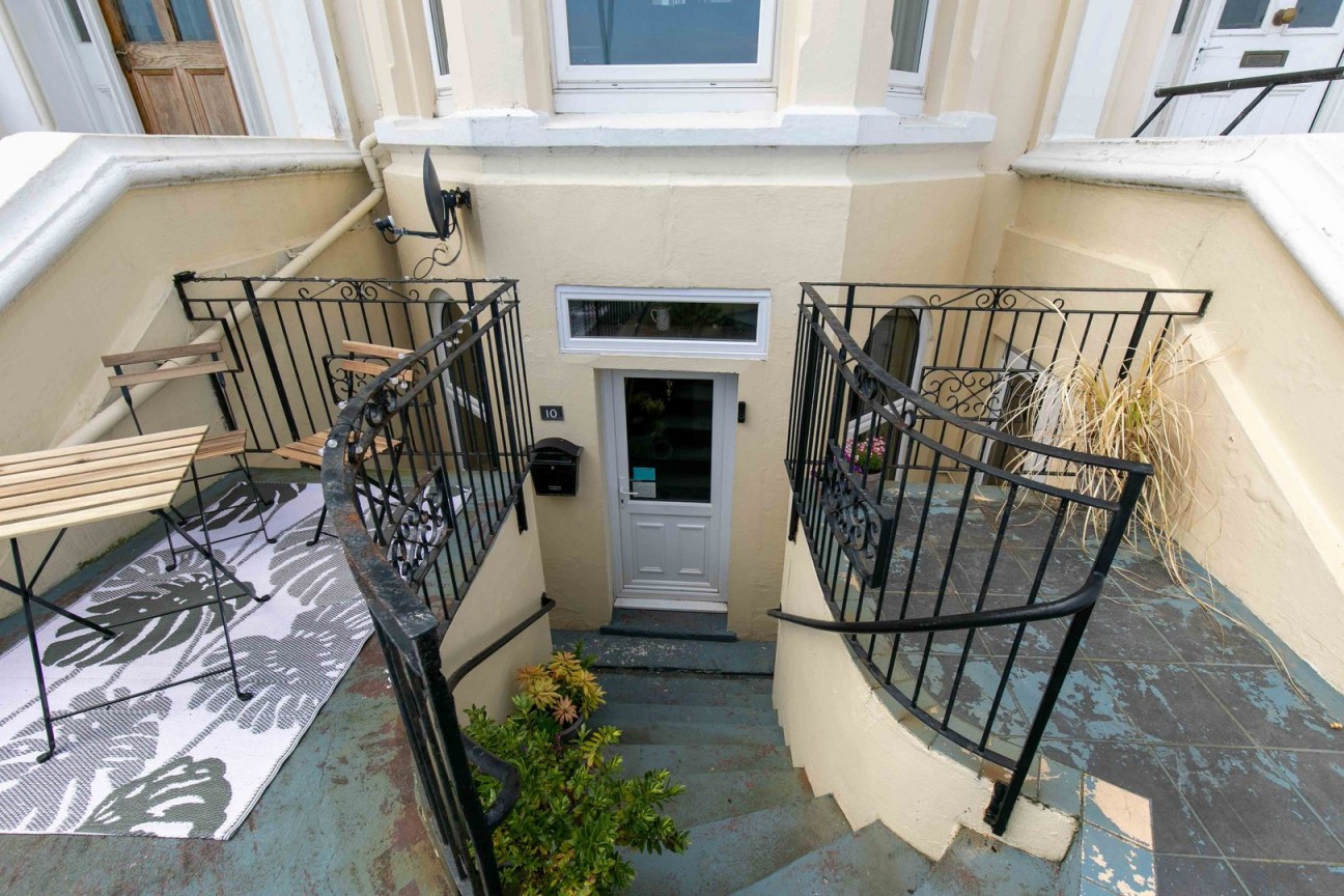 Clybane, Flat 10, Mooragh Promenade, Ramsey, IM8 3BA. — Photo 4 of 22