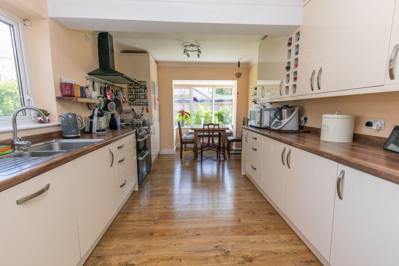 Dhoon Rushen, Surby Road, Port Erin, Isle of Man, IM9 6TE. — Photo 4 of 28