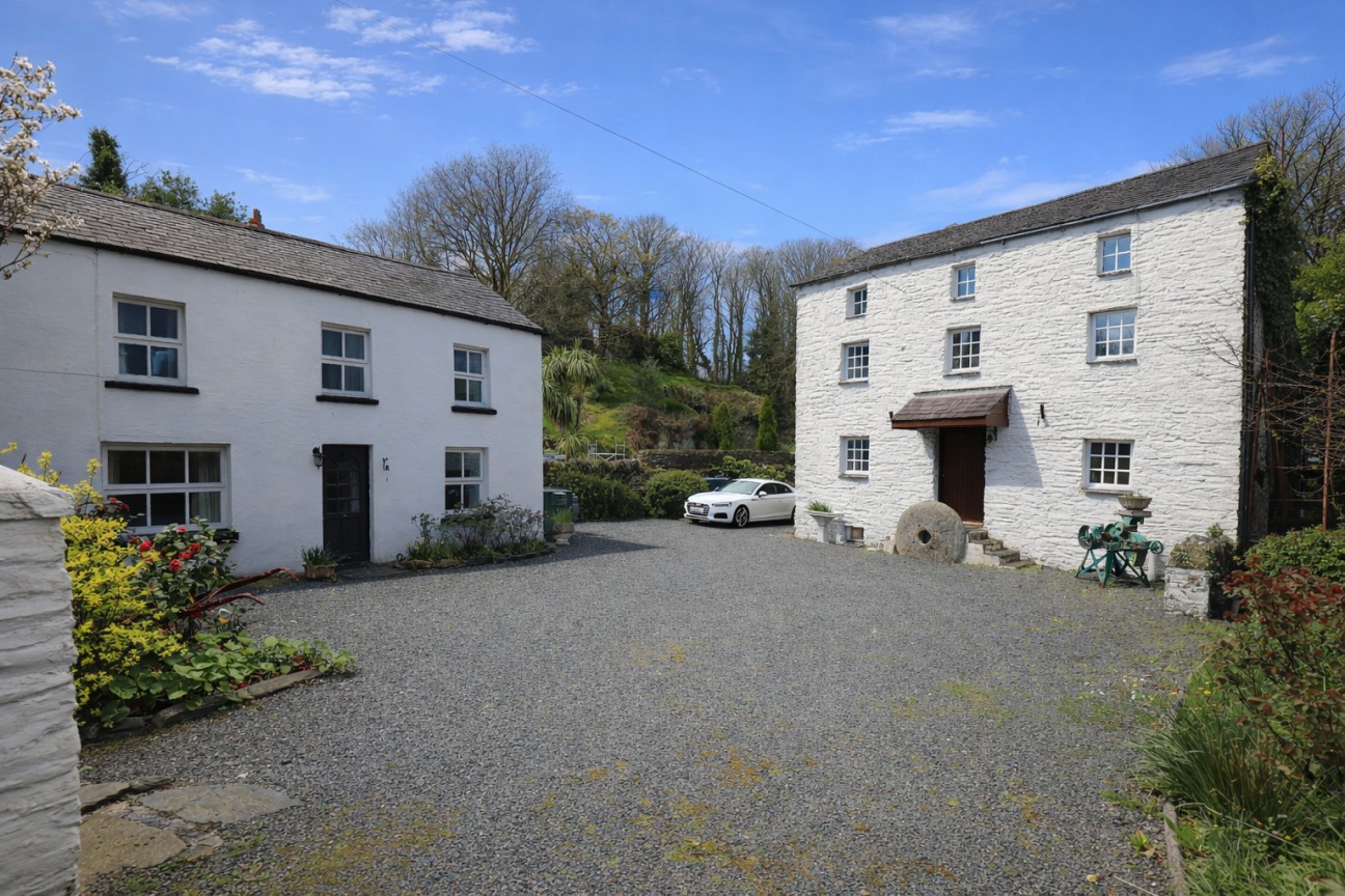 The Old Mill, Main Road, Baldrine, IM4 6DX. — Photo 1 of 34