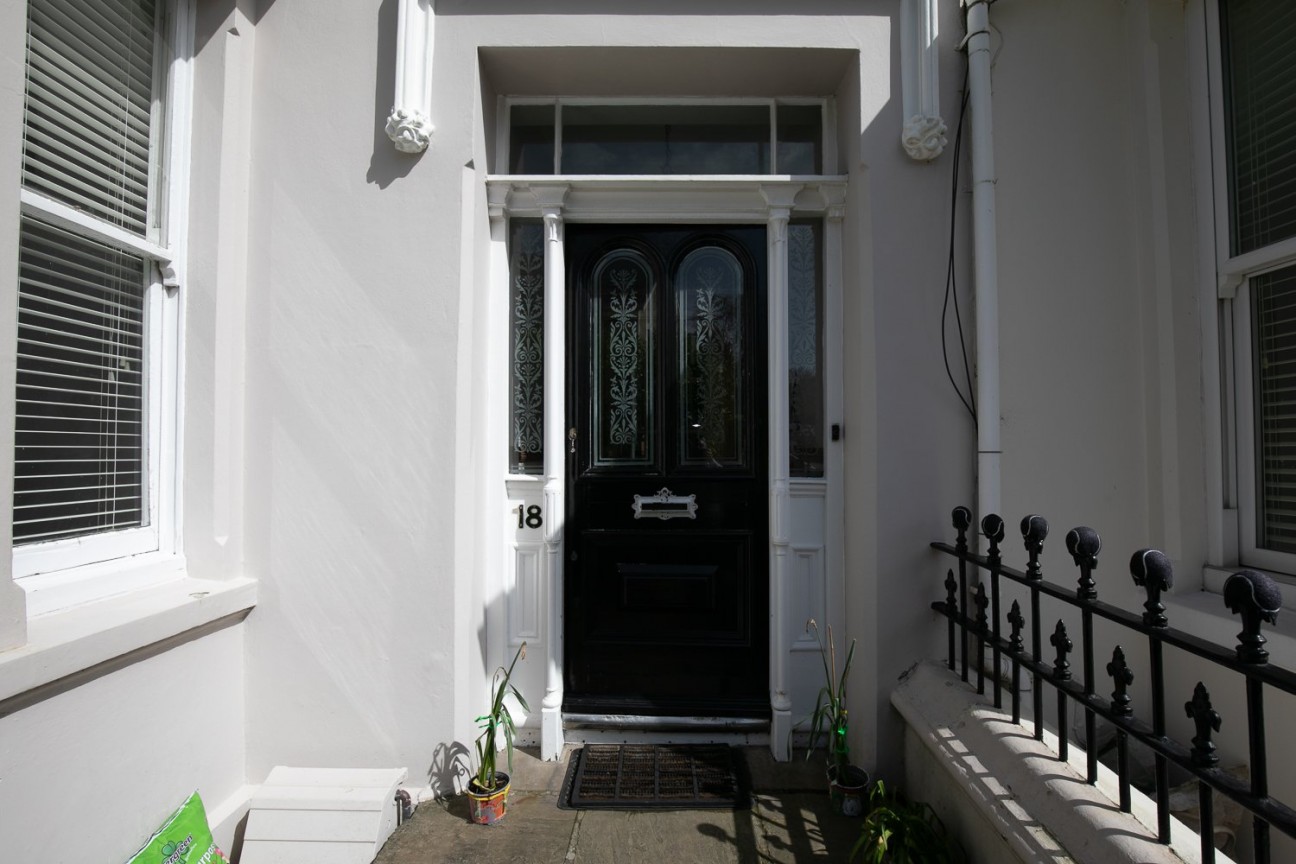 18, Brunswick Road, Isle of Man, IM2 3LQ, Douglas. — Photo 2 of 23