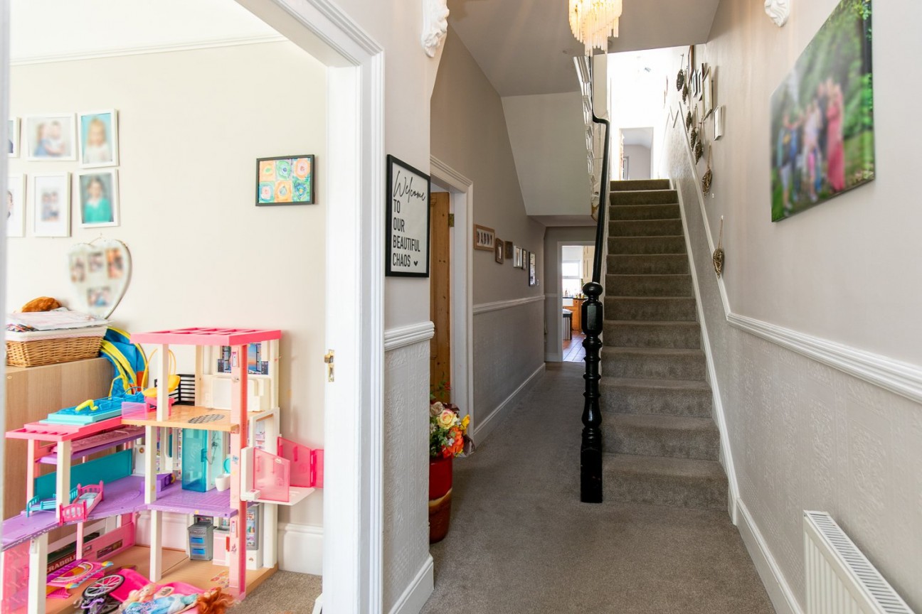 18, Brunswick Road, Isle of Man, IM2 3LQ, Douglas. — Photo 3 of 23