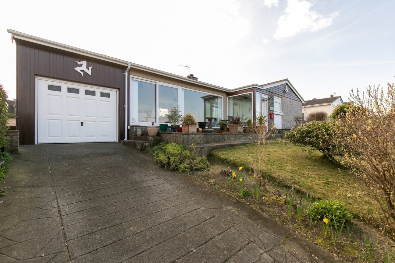 Park View, 2, Baldrine Park, Baldrine, IM4 6DE. — Photo 1 of 33