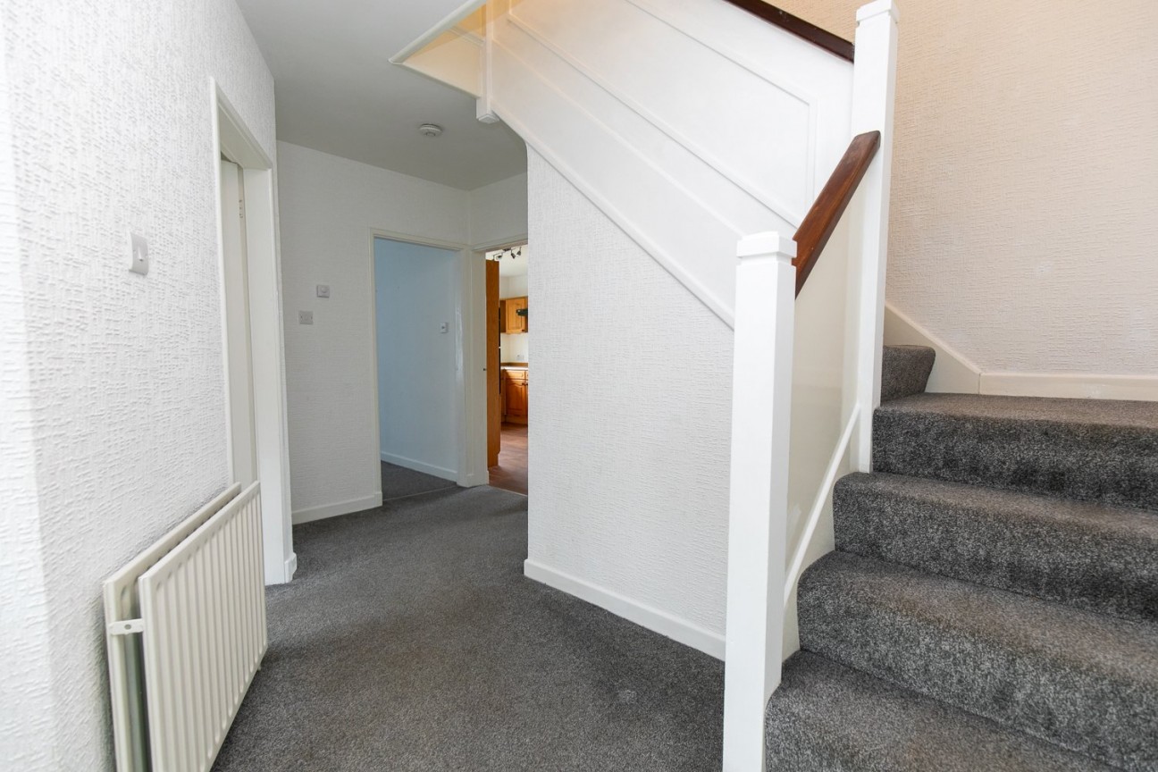 38, Ballaughton Manor Hill, Isle of Man, IM2 1NU. — Photo 2 of 23