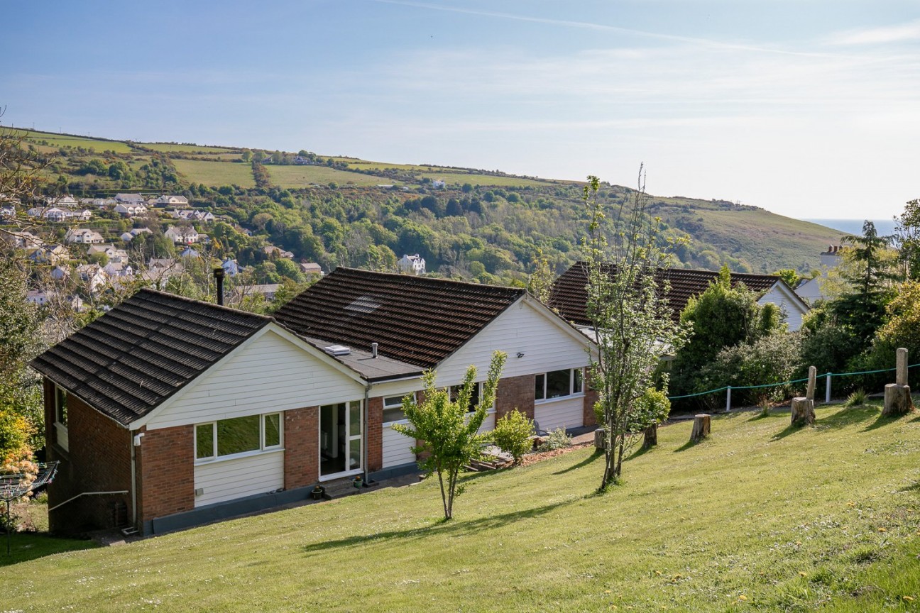 Kololo, Telephone Exchange Road, Laxey, Isle of Man, IM4 7HU. — Photo 1 of 33