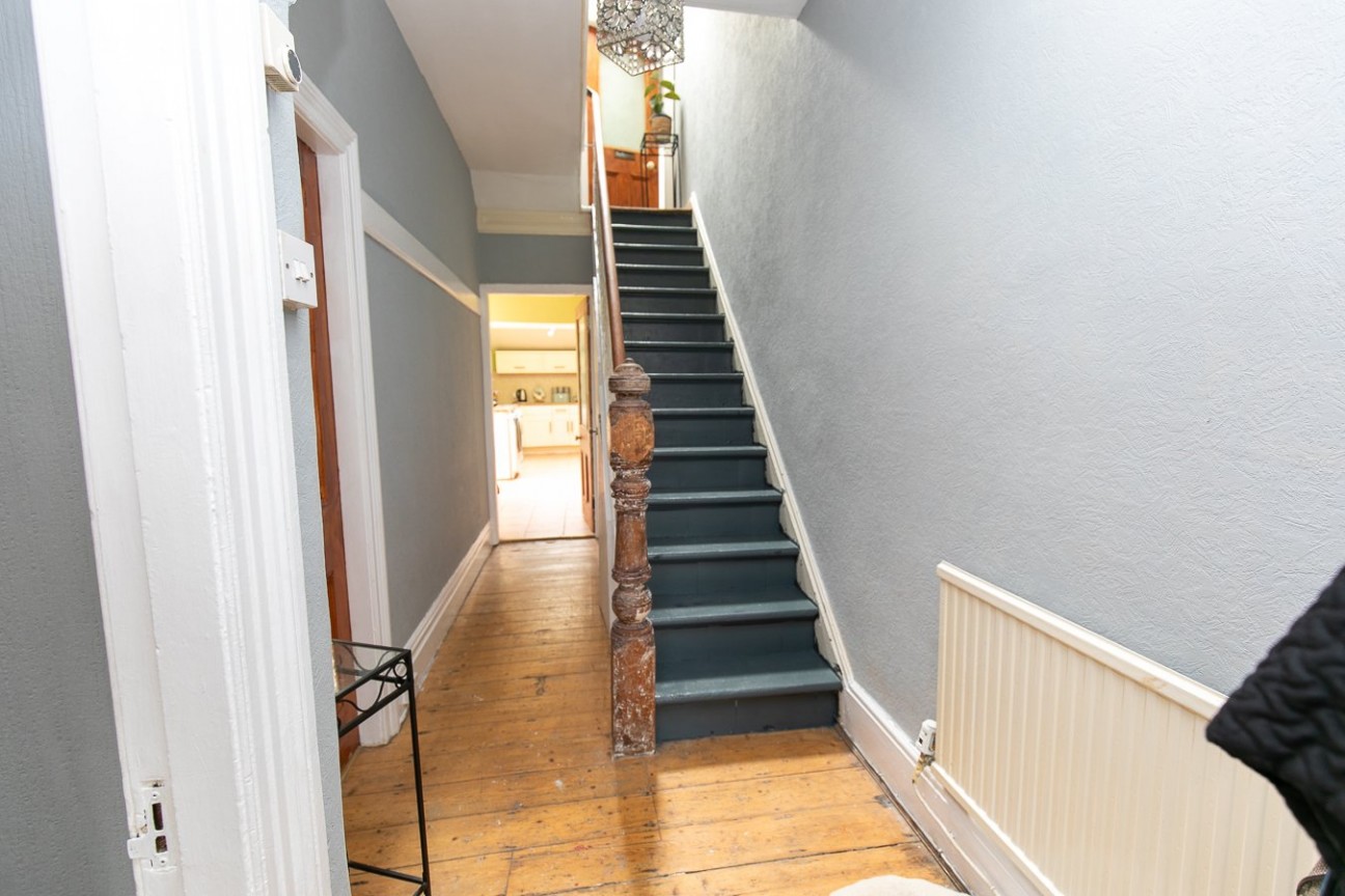7, Brighton Terrace, Douglas, IM1 4AP. — Photo 2 of 18