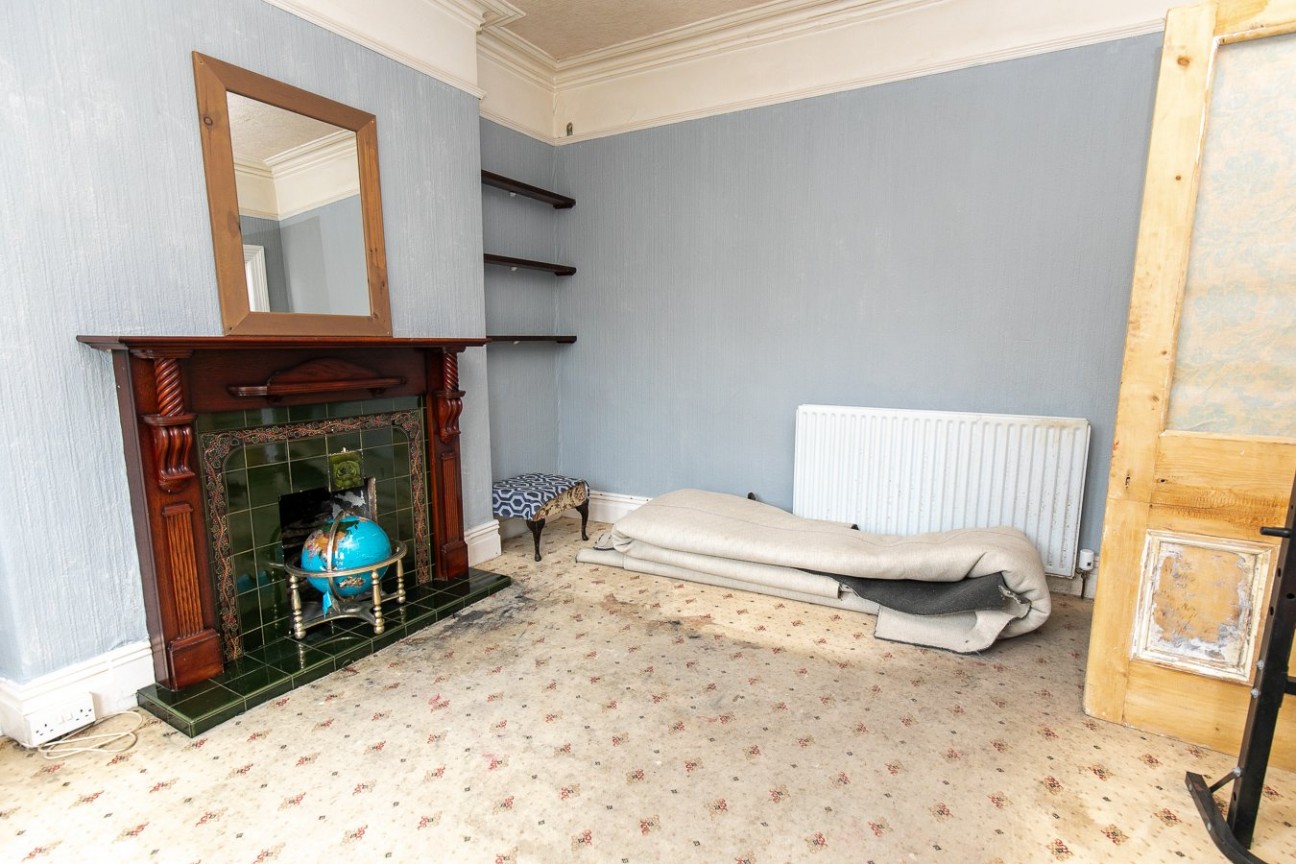 7, Brighton Terrace, Douglas, IM1 4AP. — Photo 4 of 18