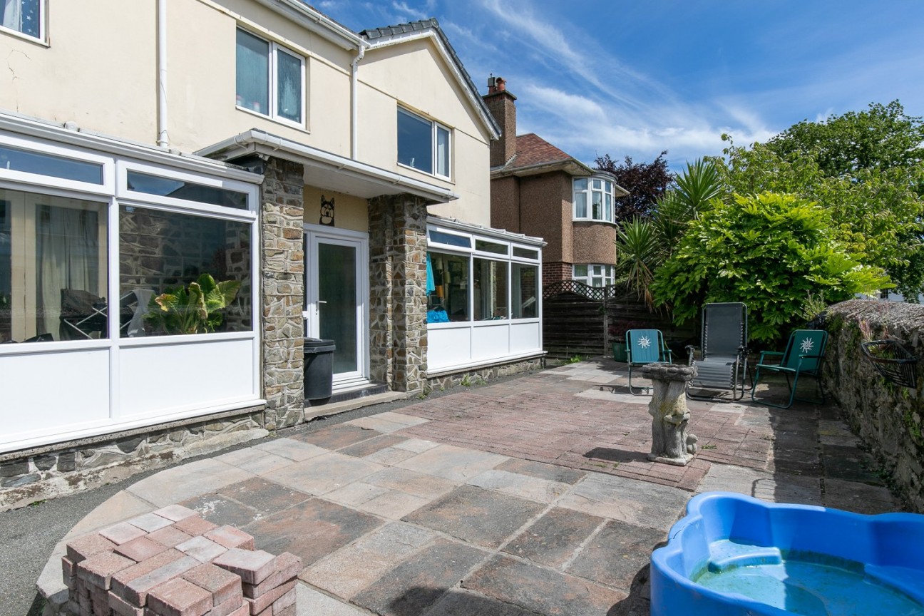 Inglemere, 2, Albany Road, Isle of Man, IM2 3AN, Douglas. — Photo 2 of 14