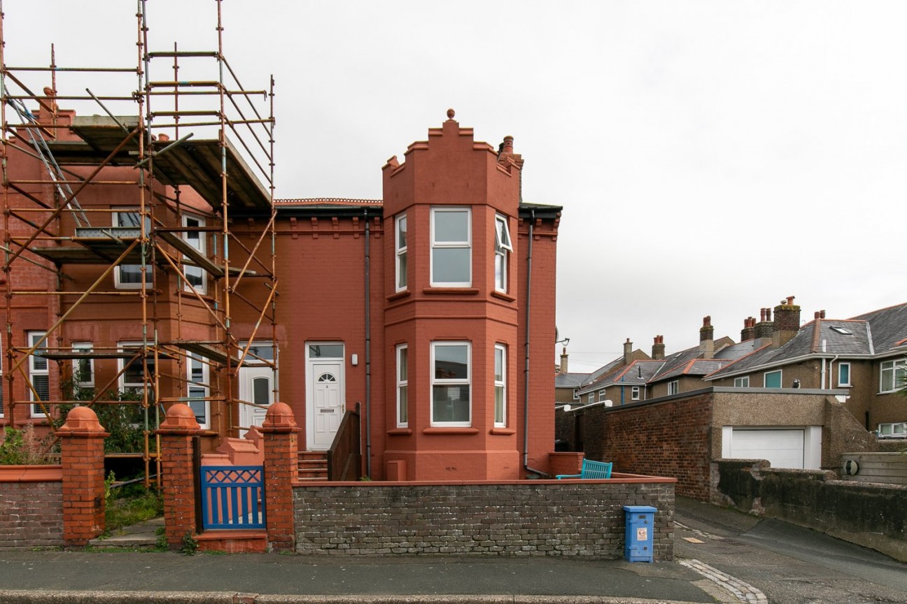 2, Hildesley Road, Isle of Man, IM2 5AZ, Douglas. — Photo 1 of 19