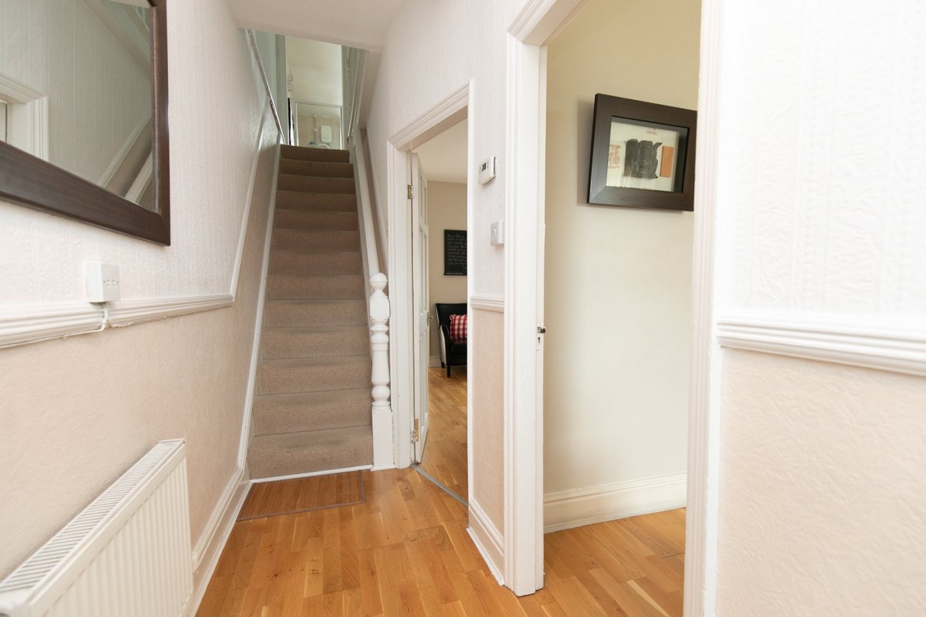 2, Hildesley Road, Isle of Man, IM2 5AZ, Douglas. — Photo 3 of 19