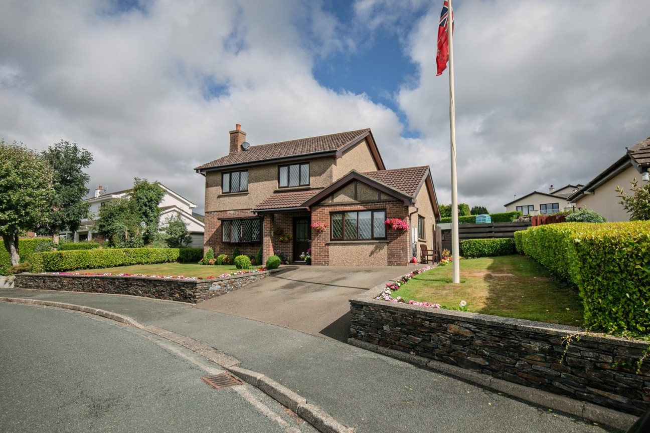 16, Park Close, Glen Vine, Isle of Man, IM4 4HB. — Photo 1 of 30