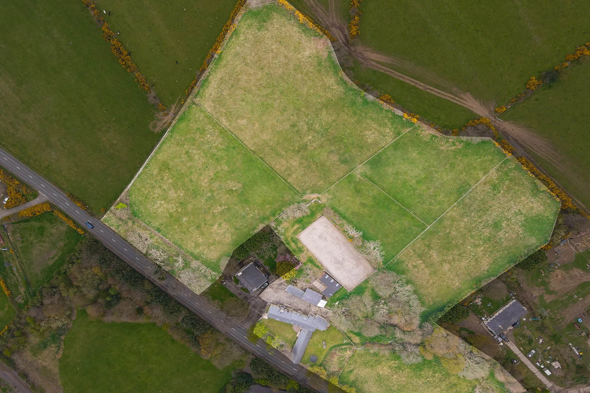 Ballamoar Coach House, Ramsey Road, Laxey. — Photo 4 of 5
