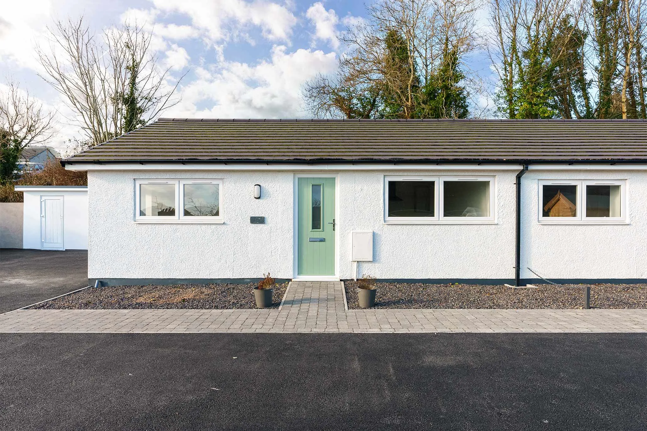 1 Stanley Court, Second Avenue, Onchan. — Photo 2 of 5